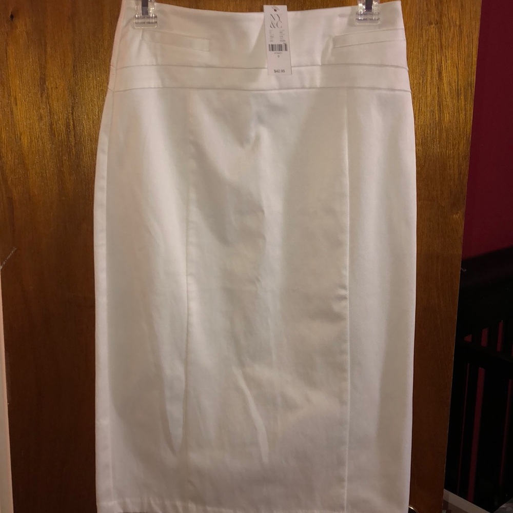 Midi white skirt